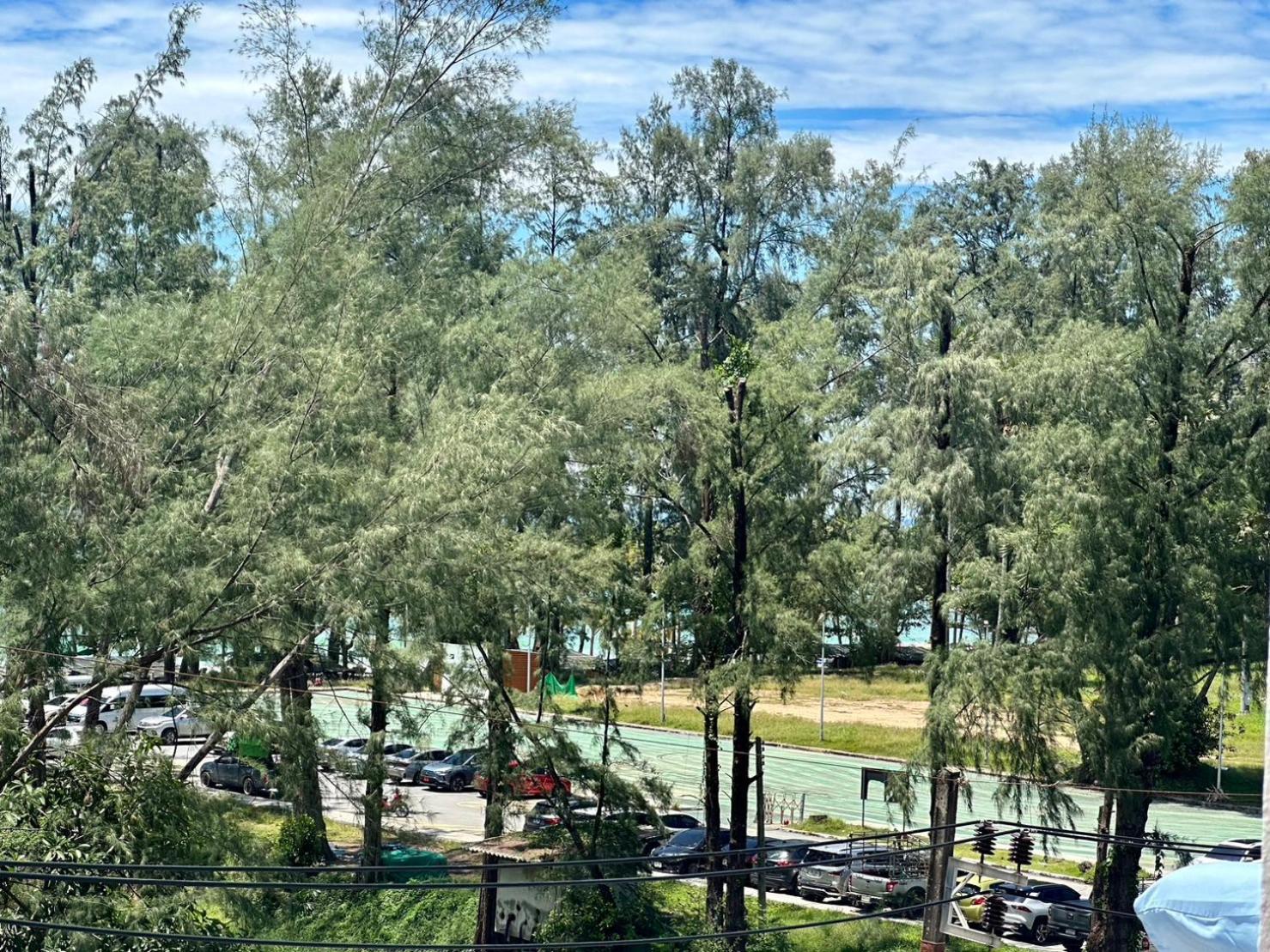Surin Bay Inn Экстерьер фото