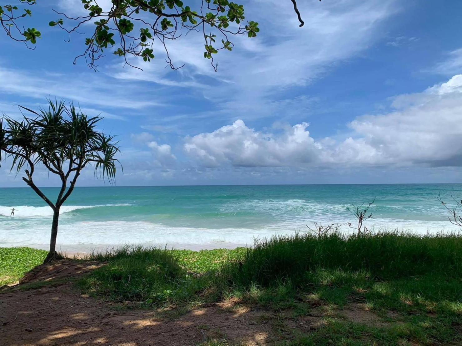 Surin Bay Inn Экстерьер фото
